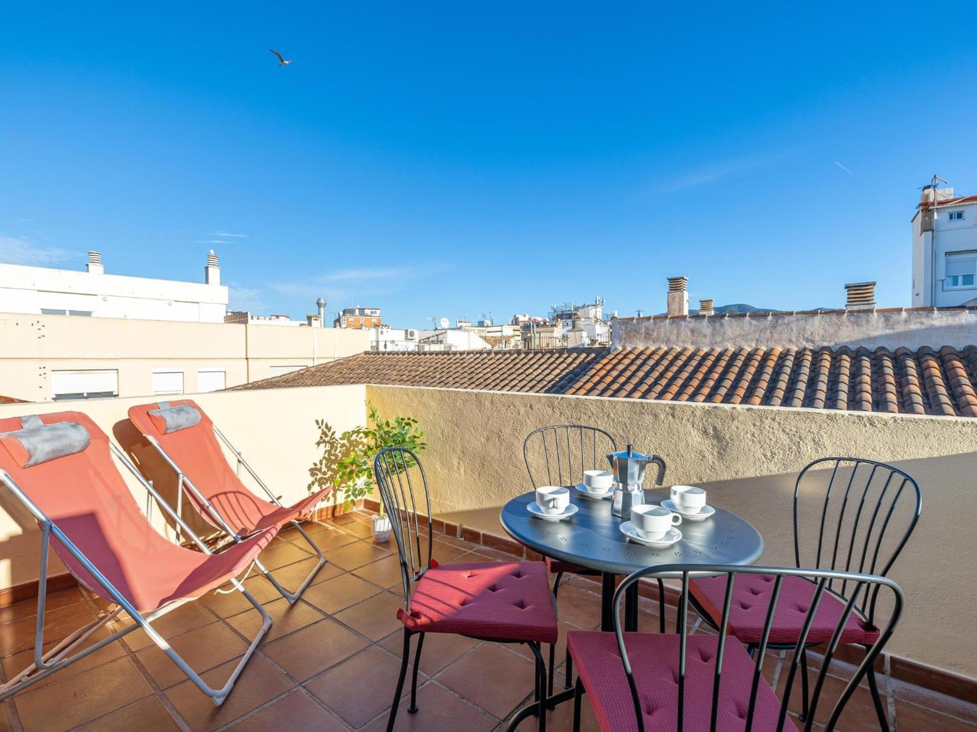 H2M Lazcano With Sunny Terrace In Old Town Малага Экстерьер фото